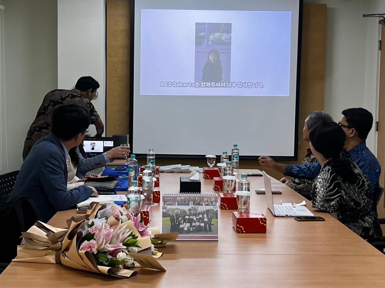 Kunjungan ke Kelas Bahasa Korea di ACS Jakarta 