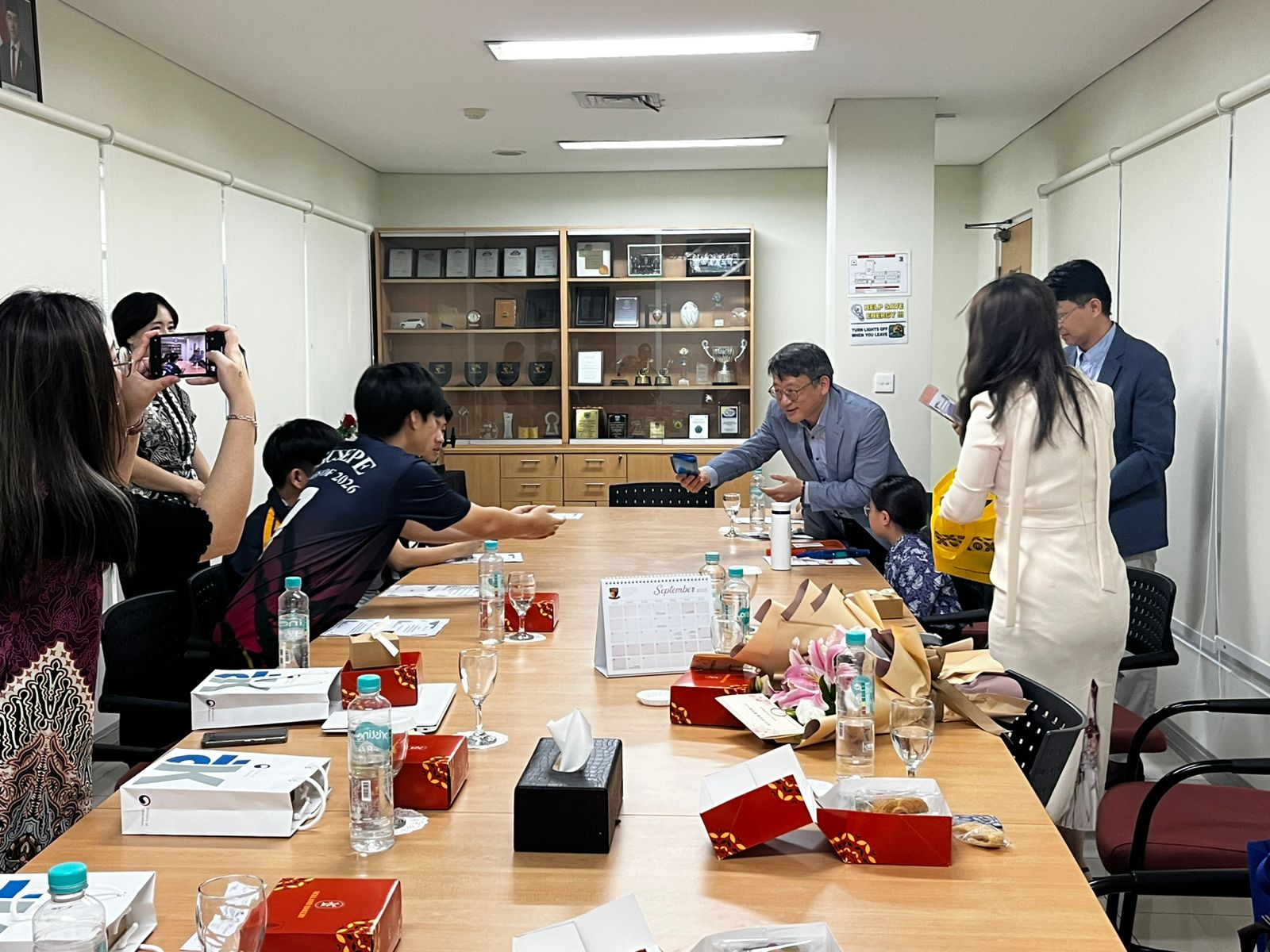 Kunjungan ke Kelas Bahasa Korea di ACS Jakarta 