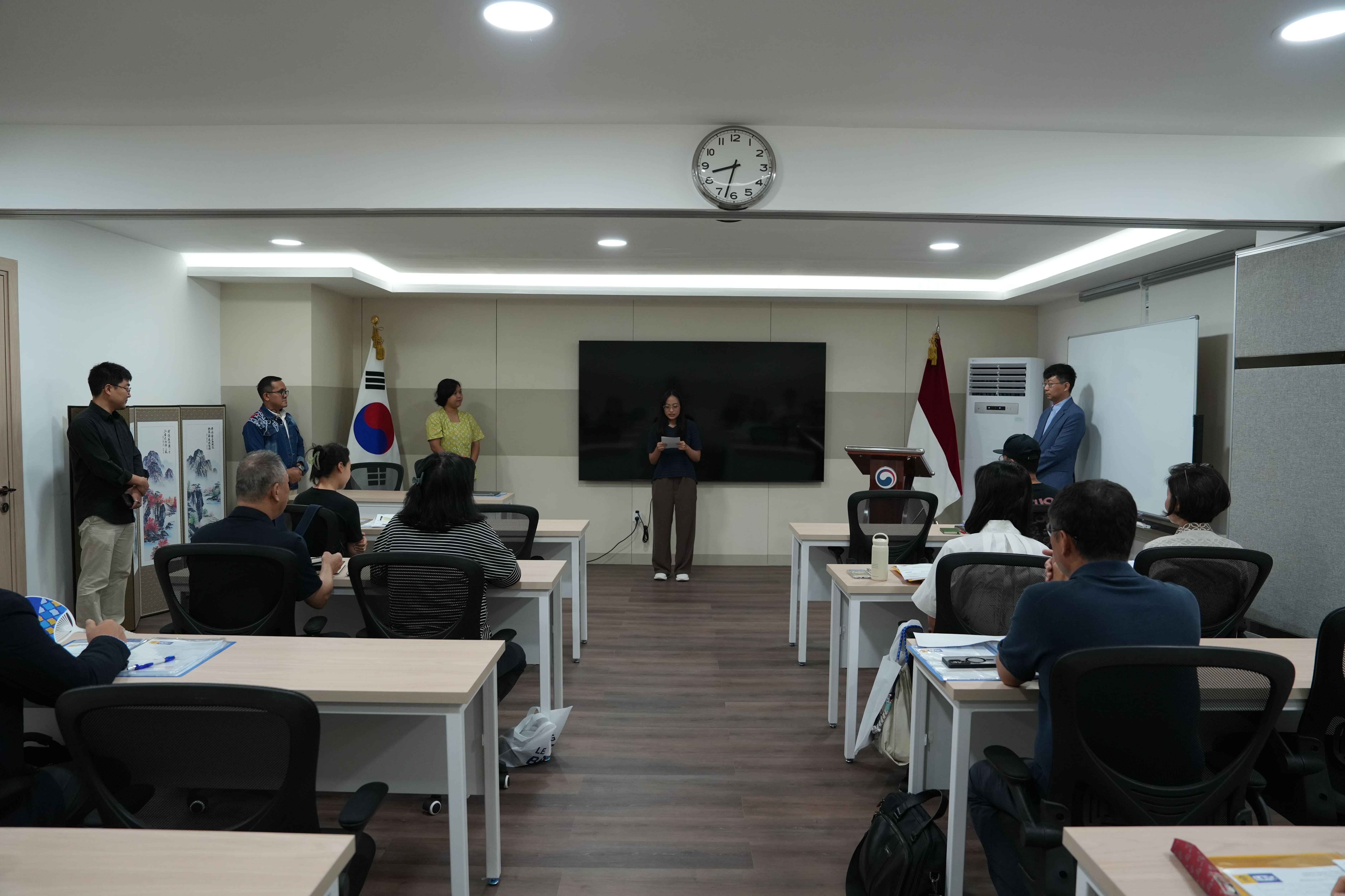 Pembukaan Perdana Kelas Bahasa Indonesia
