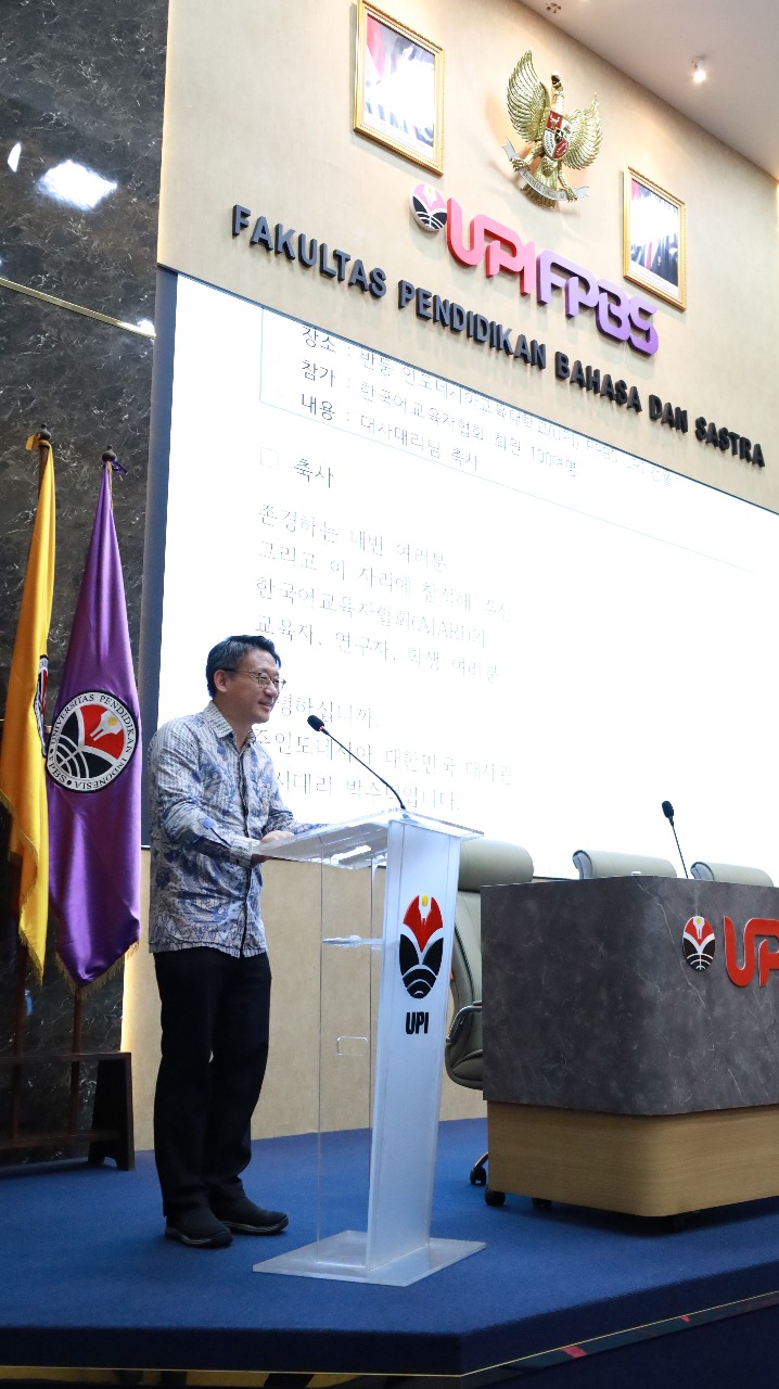 Seminar Pertama Korea Education Center Indonesia dengan AJARI